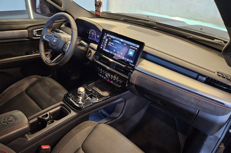 RAM RAMPAGE 2.0 HURRICANE 4 TURBO GASOLINA R/T 4X4 AUTOMÁTICO 2024