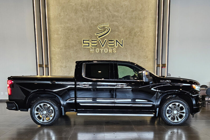 CHEVROLET SILVERADO 5.3 V8 GASOLINA 1500 HIGH COUNTRY 4X4 2024