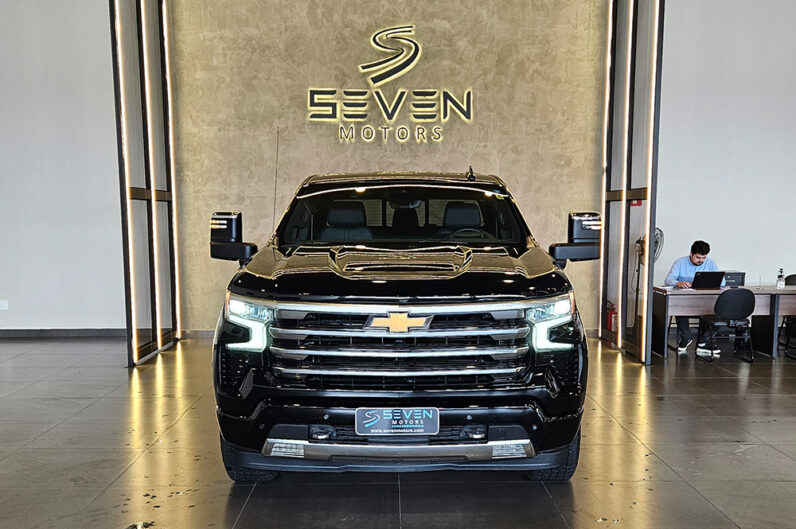 CHEVROLET SILVERADO 5.3 V8 GASOLINA 1500 HIGH COUNTRY 4X4 2024