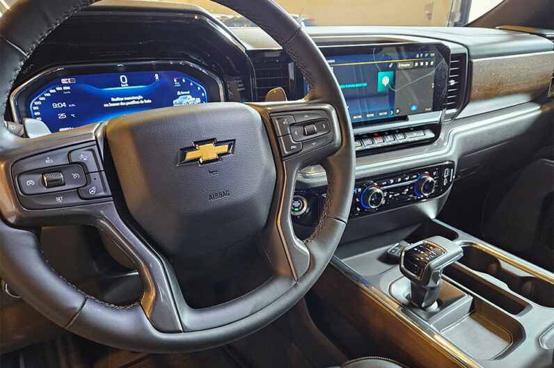 CHEVROLET SILVERADO 5.3 V8 GASOLINA 1500 HIGH COUNTRY 4X4 2024