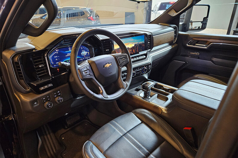 CHEVROLET SILVERADO 5.3 V8 GASOLINA 1500 HIGH COUNTRY 4X4 2024