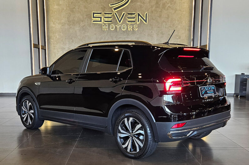 VOLKSWAGEN T-CROSS 1.0 200 TSI TOTAL FLEX COMFORTLINE AUTOMÁTICO 2022