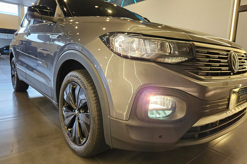 VOLKSWAGEN T-CROSS 1.0 200 TSI TOTAL FLEX AUTOMÁTICO 2024
