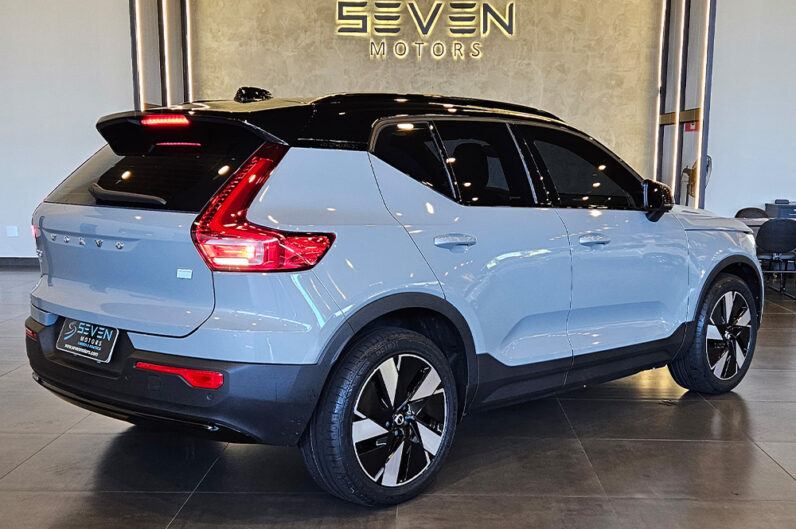 VOLVO XC40 P6 RECHARGE ELECTRIC PLUS 2024
