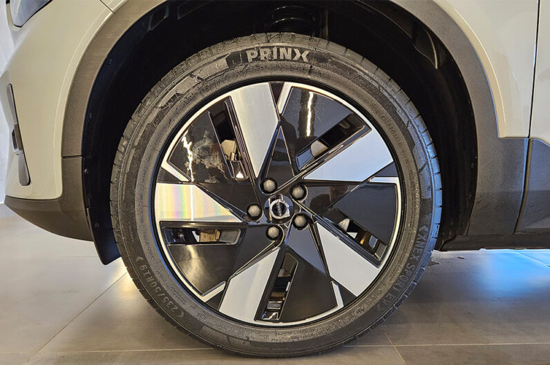 VOLVO XC40 P6 RECHARGE ELECTRIC PLUS 2024