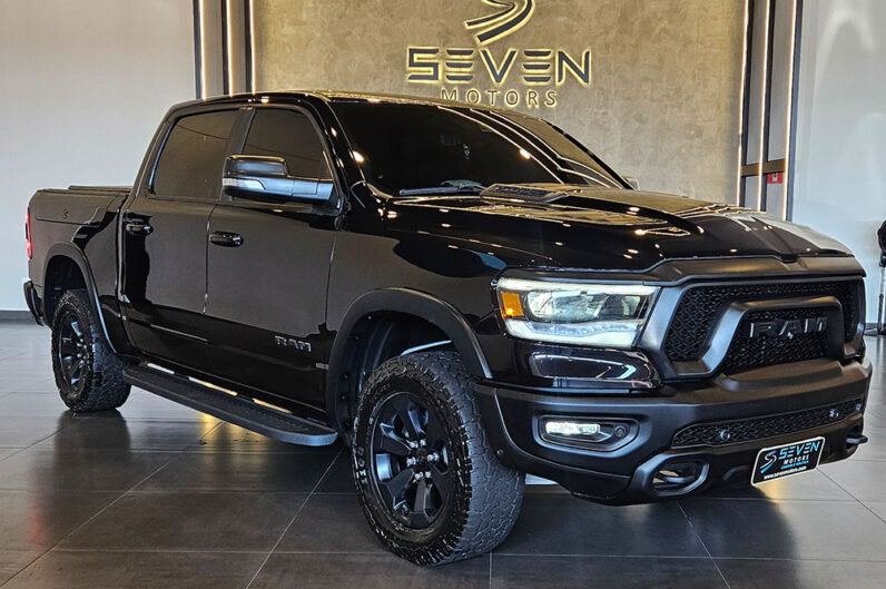 RAM 1500 5.7 V8 GASOLINA REBEL CD 4X4 AUTOMÁTICO 2021