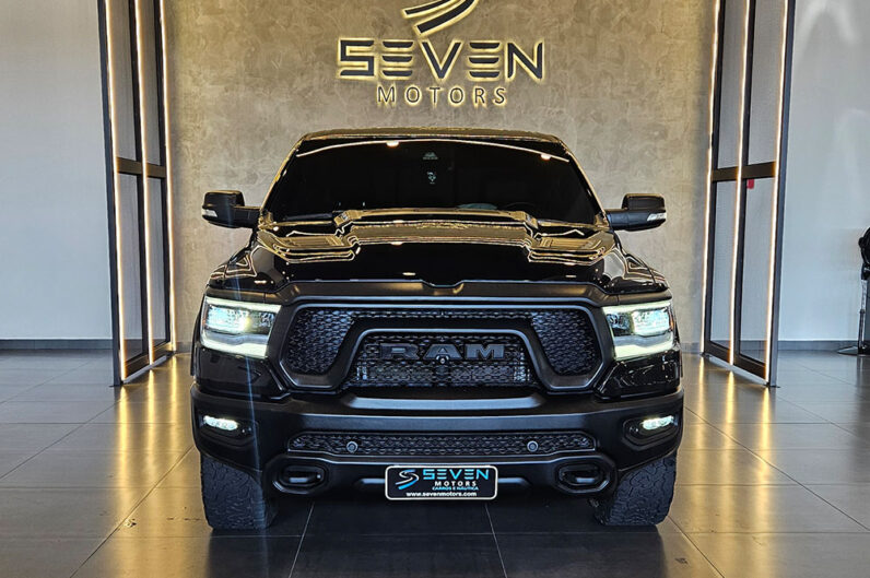 RAM 1500 5.7 V8 GASOLINA REBEL CD 4X4 AUTOMÁTICO 2021