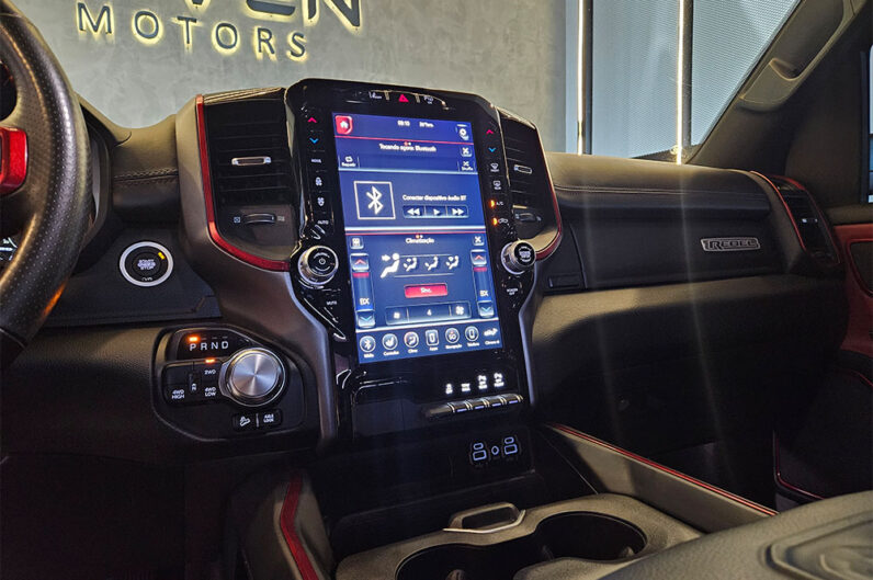 RAM 1500 5.7 V8 GASOLINA REBEL CD 4X4 AUTOMÁTICO 2021