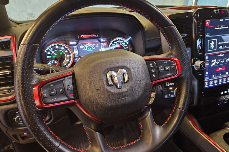 RAM 1500 5.7 V8 GASOLINA REBEL CD 4X4 AUTOMÁTICO 2021