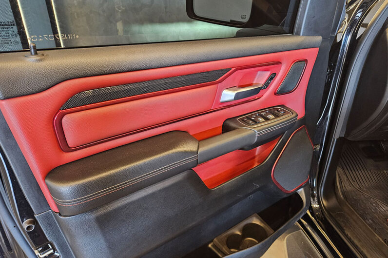 RAM 1500 5.7 V8 GASOLINA REBEL CD 4X4 AUTOMÁTICO 2021