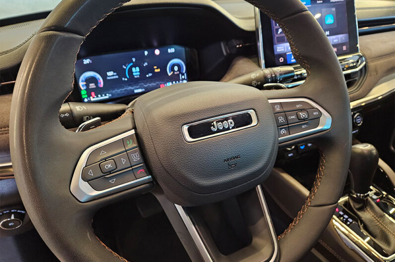 JEEP COMMANDER 1.3 T270 TURBO FLEX OVERLAND AT6 2023