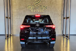 TOYOTA HILUX SW4 2.8 D-4D TURBO DIESEL DIAMOND 7L 4X4 AUTOMÁTICO 2026