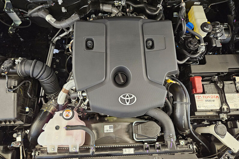 TOYOTA HILUX SW4 2.8 D-4D TURBO DIESEL DIAMOND 7L 4X4 AUTOMÁTICO 2026