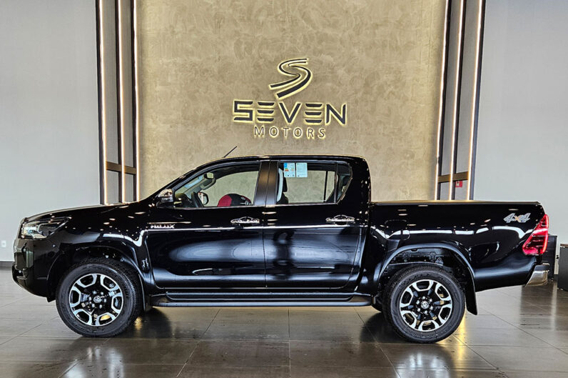 TOYOTA HILUX 2.8 D-4D TURBO DIESEL CD SRX 4X4 AUTOMÁTICO 2026