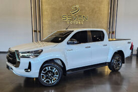 TOYOTA HILUX 2.8 D-4D TURBO DIESEL CD SRX 4X4 AUTOMÁTICO 2025