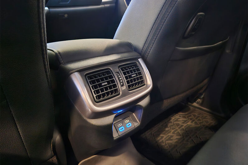 TOYOTA HILUX 2.8 D-4D TURBO DIESEL CD SRX 4X4 AUTOMÁTICO 2025