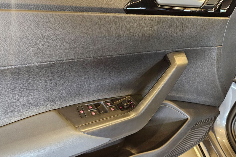 VOLKSWAGEN NIVUS 1.0 200 TSI TOTAL FLEX HIGHLINE AUTOMÁTICO 2022