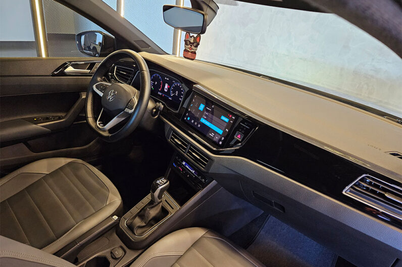 VOLKSWAGEN NIVUS 1.0 200 TSI TOTAL FLEX HIGHLINE AUTOMÁTICO 2023
