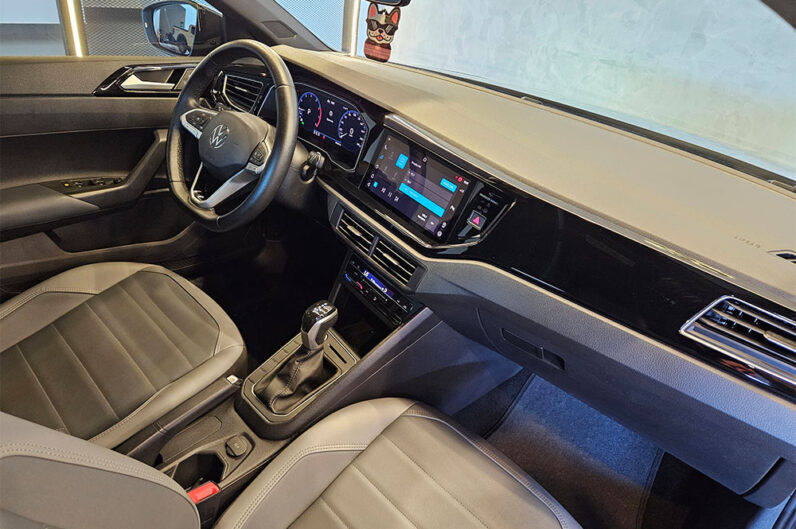 VOLKSWAGEN NIVUS 1.0 200 TSI TOTAL FLEX HIGHLINE AUTOMÁTICO 2023