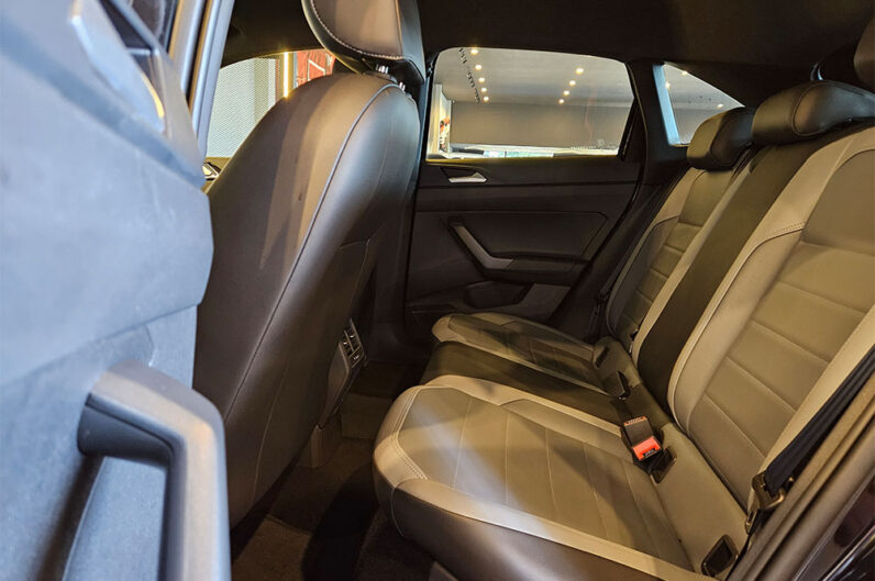 VOLKSWAGEN NIVUS 1.0 200 TSI TOTAL FLEX HIGHLINE AUTOMÁTICO 2023