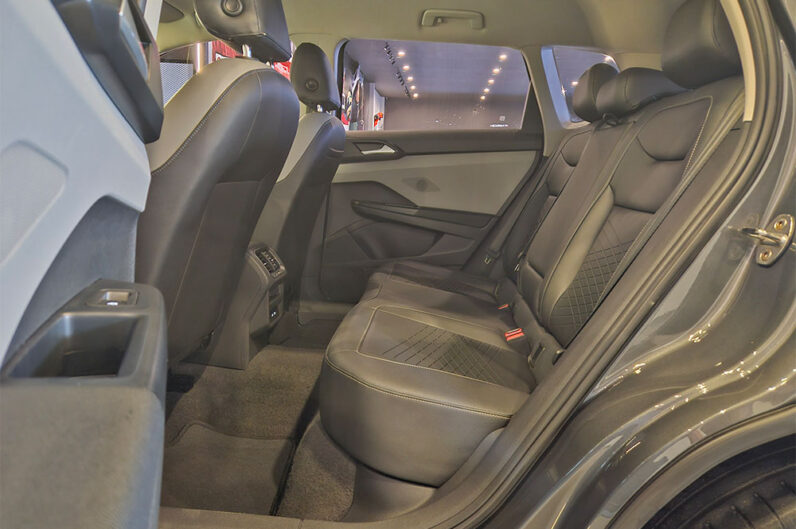 VOLKSWAGEN TAOS 1.4 250 TSI TOTAL FLEX COMFORTLINE AUTOMÁTICO 2023