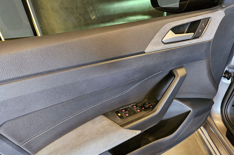 VOLKSWAGEN VIRTUS 1.4 250 TSI EXCLUSIVE AUTOMÁTICO 2026