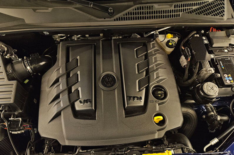 VOLKSWAGEN AMAROK 3.0 V6 TDI DIESEL HIGHLINE CD 4MOTION AUTOMÁTICO 2025