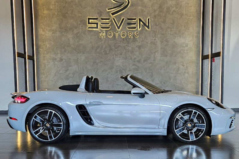 PORSCHE 718 2.0 16V H4 GASOLINA BOXSTER PDK 2024