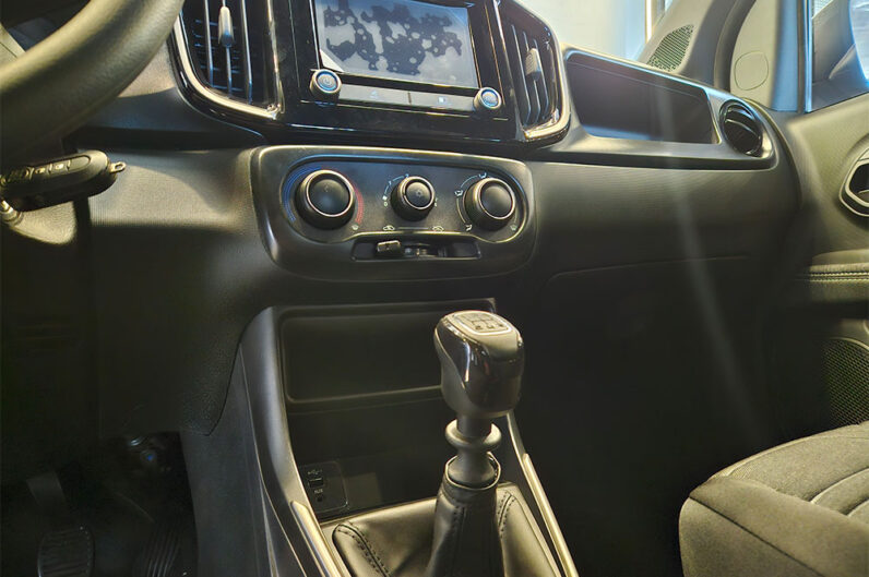 FIAT STRADA 1.3 FIREFLY FLEX VOLCANO CD MANUAL 2026