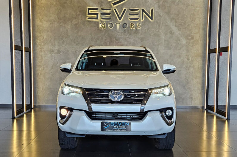 TOYOTA HILUX SW4 2.8 SRX 4X4 7 LUGARES 16V TURBO INTERCOOLER DIESEL 4P AUTOMÁTICO 2020