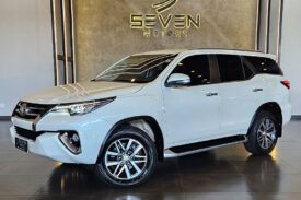 TOYOTA HILUX SW4 2.8 SRX 4X4 7 LUGARES 16V TURBO INTERCOOLER DIESEL 4P AUTOMÁTICO 2020