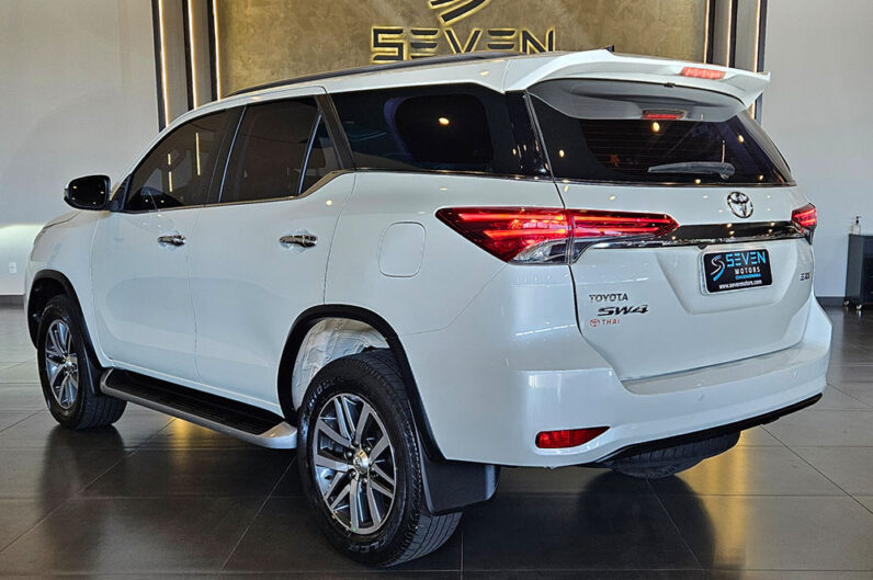 TOYOTA HILUX SW4 2.8 SRX 4X4 7 LUGARES 16V TURBO INTERCOOLER DIESEL 4P AUTOMÁTICO 2020