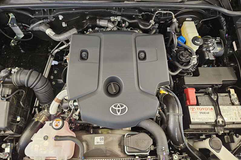 TOYOTA HILUX SW4 2.8 D-4D TURBO DIESEL DIAMOND 7L 4X4 AUTOMÁTICO 2026