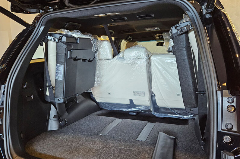 TOYOTA HILUX SW4 2.8 D-4D TURBO DIESEL DIAMOND 7L 4X4 AUTOMÁTICO 2026