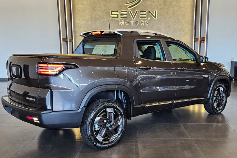 FIAT TORO 2.2 TURBO DIESEL VOLCANO 4WD AT9 2026