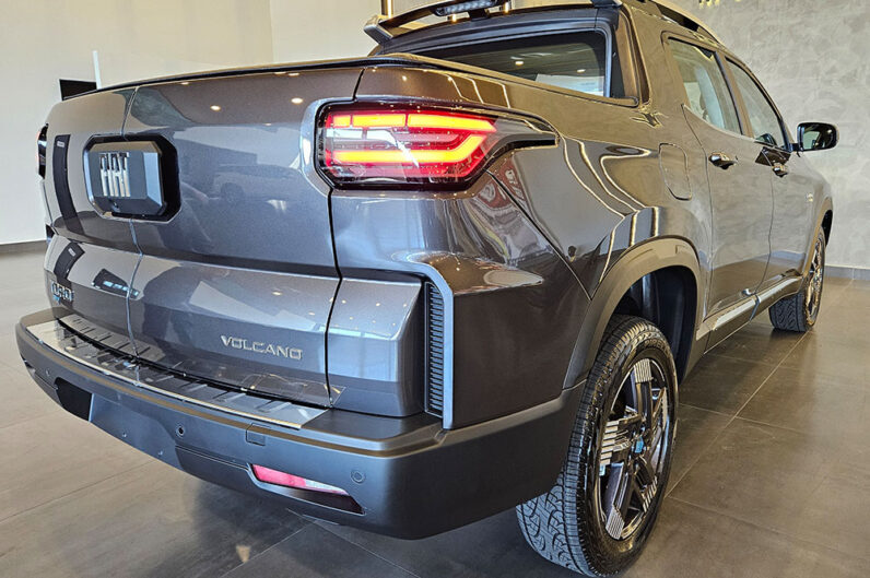 FIAT TORO 2.2 TURBO DIESEL VOLCANO 4WD AT9 2026