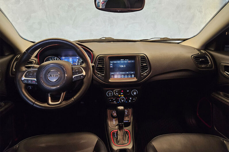 JEEP COMPASS 2.0 16V DIESEL TRAILHAWK 4X4 AUTOMÁTICO 2021