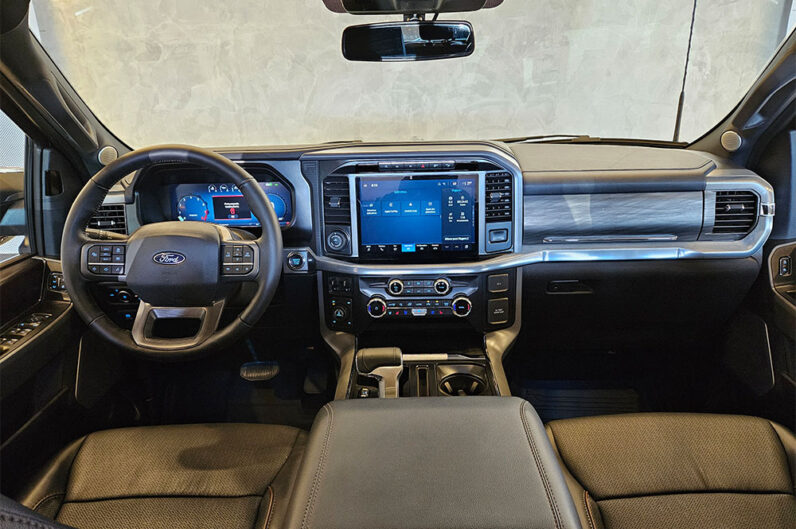 FORD F-150 5.0 V8 GASOLINA CD LARIAT FX4 AUTOMÁTICO 2024