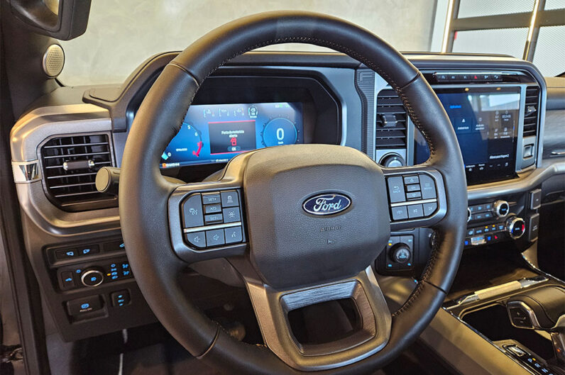 FORD F-150 5.0 V8 GASOLINA CD LARIAT FX4 AUTOMÁTICO 2024