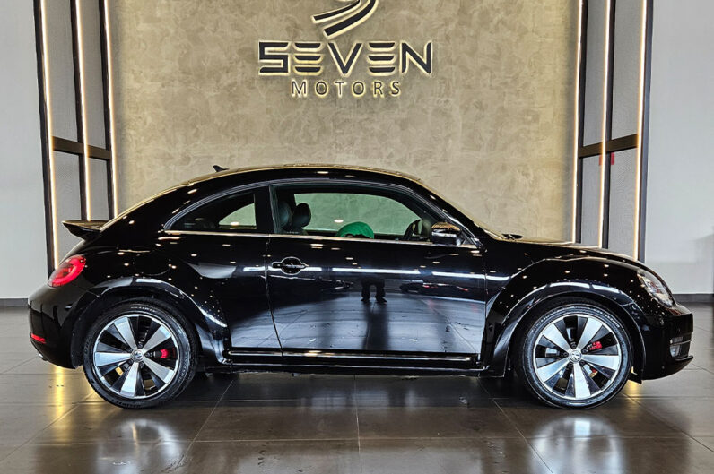 VOLKSWAGEN FUSCA 2.0 TSI 16V GASOLINA 2P AUTOMÁTICO 2014