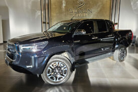 TOYOTA HILUX 2.8 D-4D TURBO DIESEL CD SRX 4X4 AUTOMÁTICO 2025