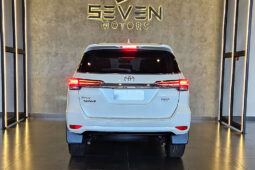 TOYOTA HILUX SW4 2.8 SRX DIAMOND 4X4 7 LUGARES 16V TURBO INTERCOOLER DIESEL 4P AUTOMÁTICO 2019
