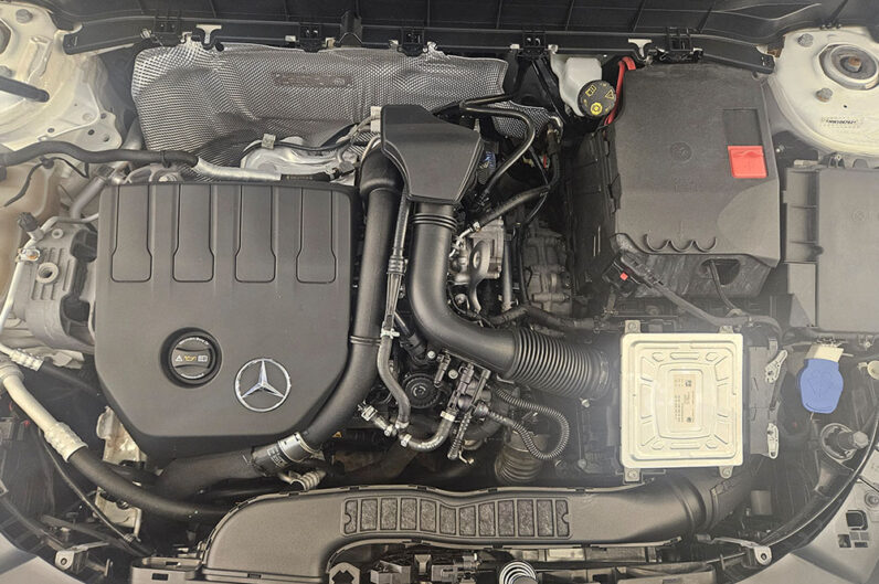 MERCEDES-BENZ GLB 200 1.3 CGI GASOLINA PROGRESSIVE 7G-DCT 2021