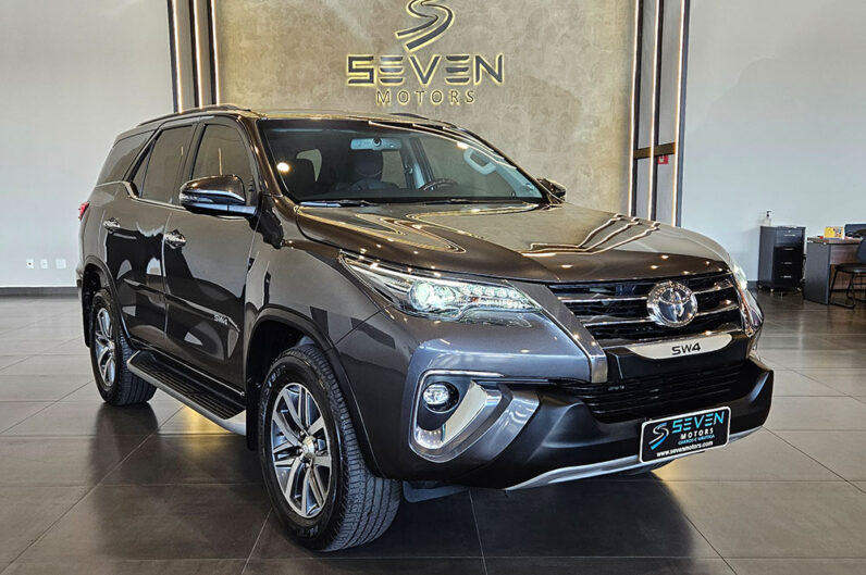 TOYOTA HILUX SW4 2.8 SRX 4X4 16V TURBO INTERCOOLER DIESEL 4P AUTOMÁTICO 2020