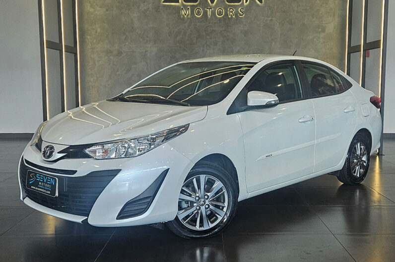 TOYOTA YARIS 1.5 16V FLEX XL PLUS CONNECT MULTIDRIVE 2022