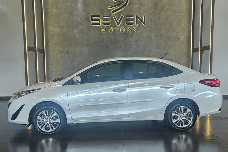 TOYOTA YARIS 1.5 16V FLEX XL PLUS CONNECT MULTIDRIVE 2022