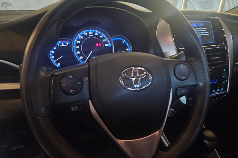 TOYOTA YARIS 1.5 16V FLEX XL PLUS CONNECT MULTIDRIVE 2022