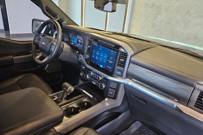 FORD F-150 5.0 V8 GASOLINA CD LARIAT FX4 AUTOMÁTICO 2024