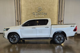 TOYOTA HILUX 2.8 D-4D TURBO DIESEL CD SRX 4X4 AUTOMÁTICO 2022