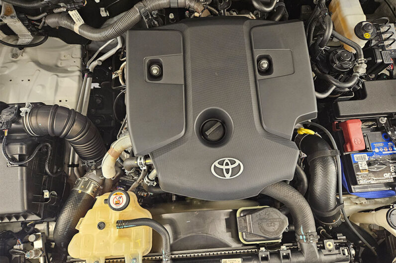 TOYOTA HILUX 2.8 D-4D TURBO DIESEL CD SRX 4X4 AUTOMÁTICO 2022